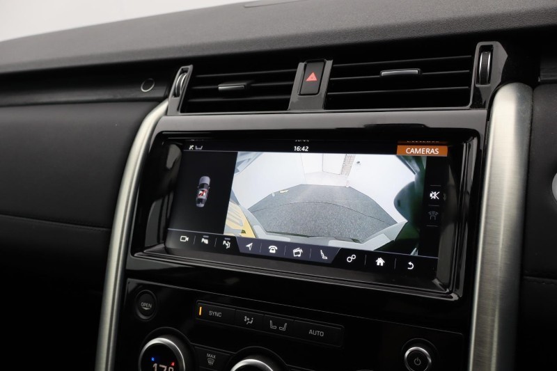 2020 (69) LAND ROVER DISCOVERY SPORT 2.0 D150 S 5dr 2WD [5 Seat] 5296681