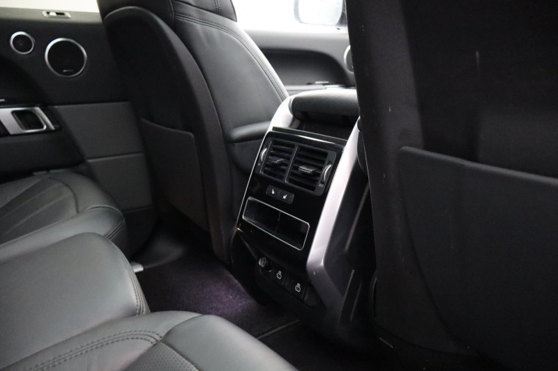 2021 (71) LAND ROVER RANGE ROVER SPORT 3.0 D300 HSE Dynamic 5dr Auto 5284631