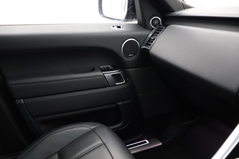 2021 (71) LAND ROVER RANGE ROVER SPORT 3.0 D300 HSE Dynamic 5dr Auto 5284662