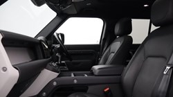2023 (23) LAND ROVER DEFENDER 3.0 D250 X-Dynamic HSE 110 5dr Auto 5270934