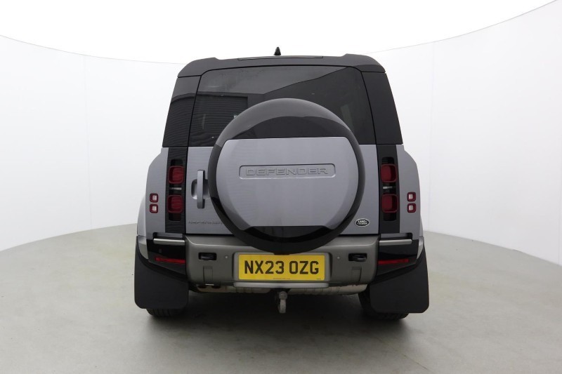 2023 (23) LAND ROVER DEFENDER 3.0 D250 X-Dynamic HSE 110 5dr Auto 5270903