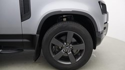 2023 (23) LAND ROVER DEFENDER 3.0 D250 X-Dynamic HSE 110 5dr Auto 5270963