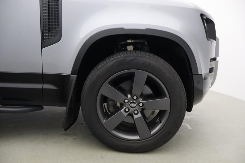 2023 (23) LAND ROVER DEFENDER 3.0 D250 X-Dynamic HSE 110 5dr Auto 5270958