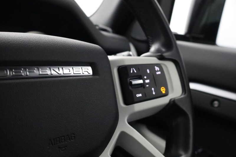 2023 (23) LAND ROVER DEFENDER 3.0 D250 X-Dynamic HSE 110 5dr Auto 5271014
