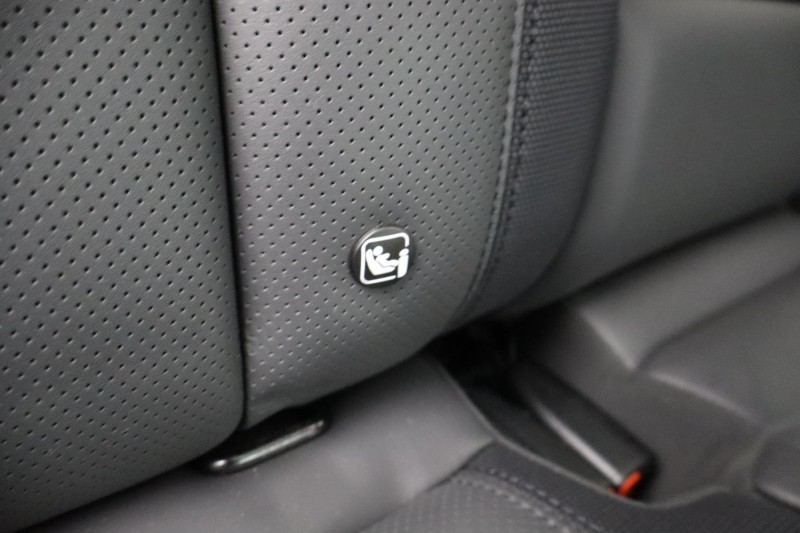 2023 (23) LAND ROVER DEFENDER 3.0 D250 X-Dynamic HSE 110 5dr Auto 5270987