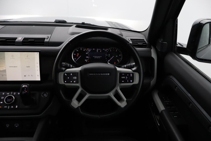 2023 (23) LAND ROVER DEFENDER 3.0 D250 X-Dynamic HSE 110 5dr Auto 5270979