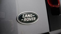 2023 (23) LAND ROVER DEFENDER 3.0 D250 X-Dynamic HSE 110 5dr Auto 5270919