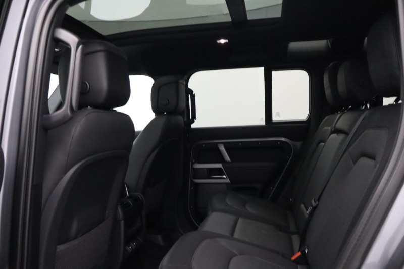 2023 (23) LAND ROVER DEFENDER 3.0 D250 X-Dynamic HSE 110 5dr Auto 5270930