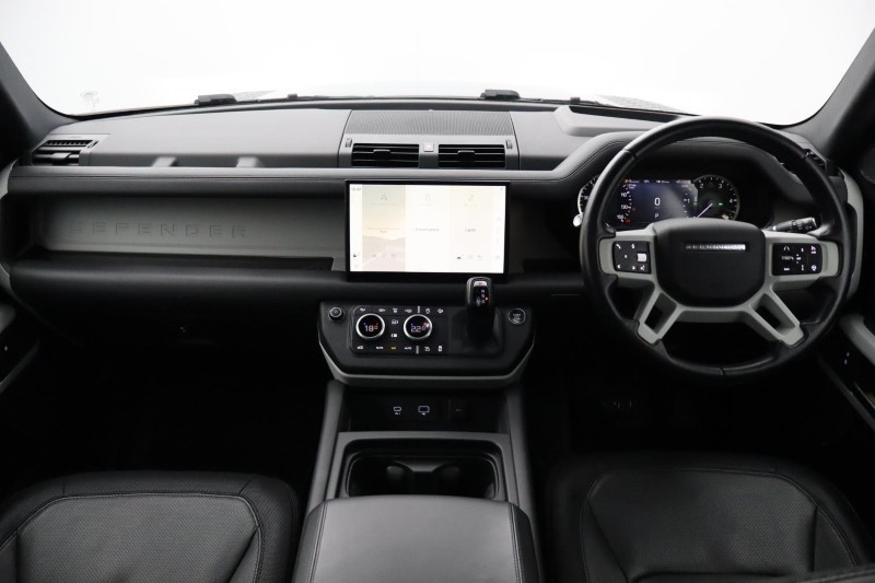 2023 (23) LAND ROVER DEFENDER 3.0 D250 X-Dynamic HSE 110 5dr Auto 5270986
