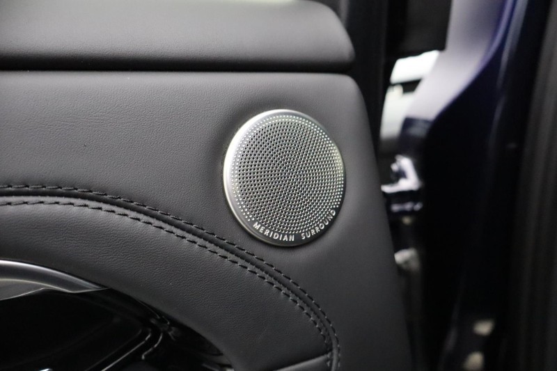 2022 (22) LAND ROVER RANGE ROVER EVOQUE 1.5 P300e Autobiography 5dr Auto 5288336