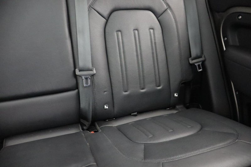 2021 (21) LAND ROVER DEFENDER 3.0 D250 XS Edition 110 5dr Auto 5338696