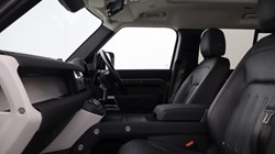 2021 (21) LAND ROVER DEFENDER 3.0 D250 XS Edition 110 5dr Auto 5338652