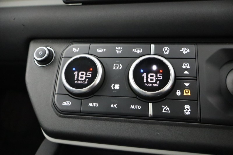 2021 (21) LAND ROVER DEFENDER 3.0 D250 XS Edition 110 5dr Auto 5338684