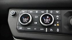 2021 (21) LAND ROVER DEFENDER 3.0 D250 XS Edition 110 5dr Auto 5338684