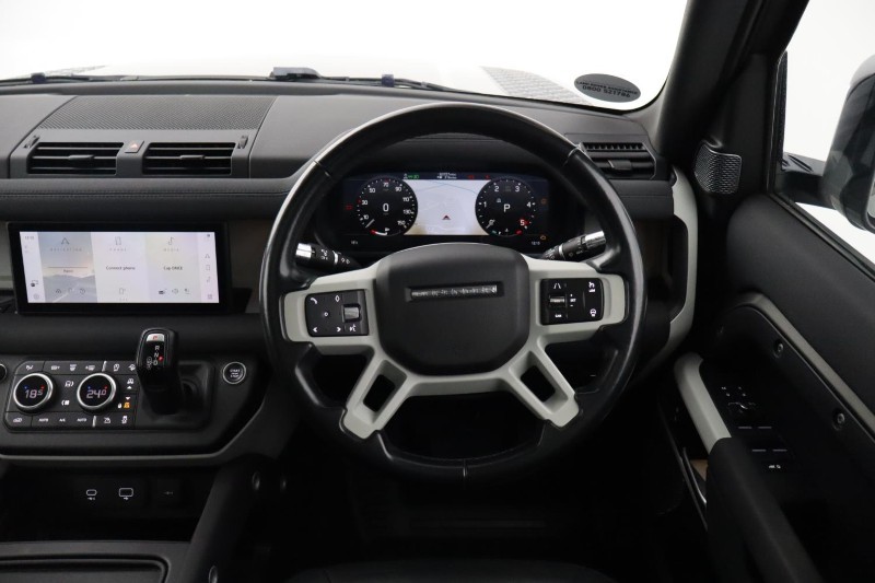 2021 (21) LAND ROVER DEFENDER 3.0 D250 XS Edition 110 5dr Auto 5338665