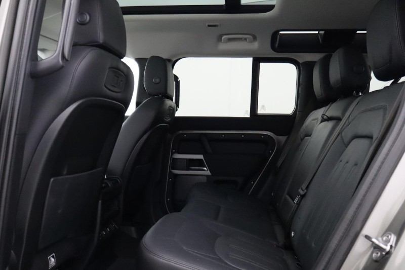 2021 (21) LAND ROVER DEFENDER 3.0 D250 XS Edition 110 5dr Auto 5338655