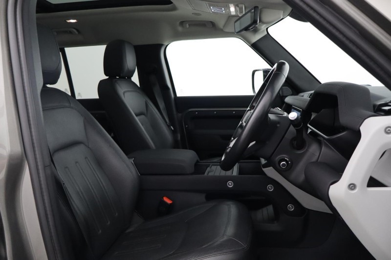 2021 (21) LAND ROVER DEFENDER 3.0 D250 XS Edition 110 5dr Auto 5338674