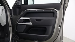 2021 (21) LAND ROVER DEFENDER 3.0 D250 XS Edition 110 5dr Auto 5338671