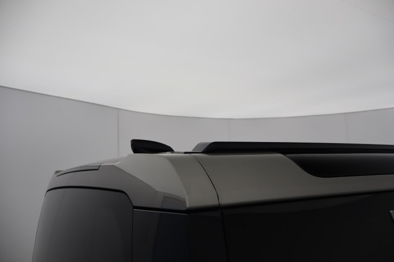 2021 (21) LAND ROVER DEFENDER 3.0 D250 XS Edition 110 5dr Auto 5338709