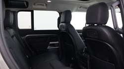 2021 (21) LAND ROVER DEFENDER 3.0 D250 XS Edition 110 5dr Auto 5338659
