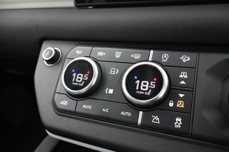 2021 (21) LAND ROVER DEFENDER 3.0 D250 XS Edition 110 5dr Auto 5338683