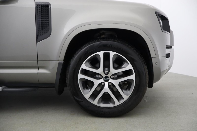 2021 (21) LAND ROVER DEFENDER 3.0 D250 XS Edition 110 5dr Auto 5338704