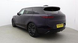 2025 (75) LAND ROVER RANGE ROVER SPORT 3.0 D300 Dynamic SE 5dr Auto 1