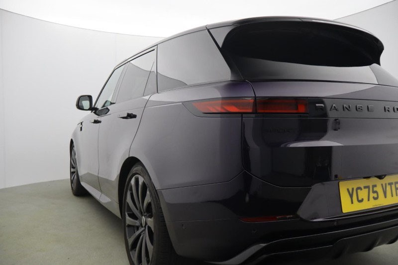 2025 (75) LAND ROVER RANGE ROVER SPORT 3.0 D300 Dynamic SE 5dr Auto 5308282