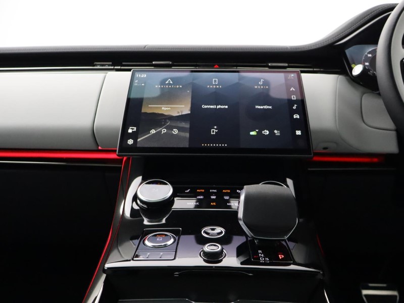 2023 (23) LAND ROVER RANGE ROVER SPORT 3.0 D300 Dynamic SE 5dr Auto 5301102