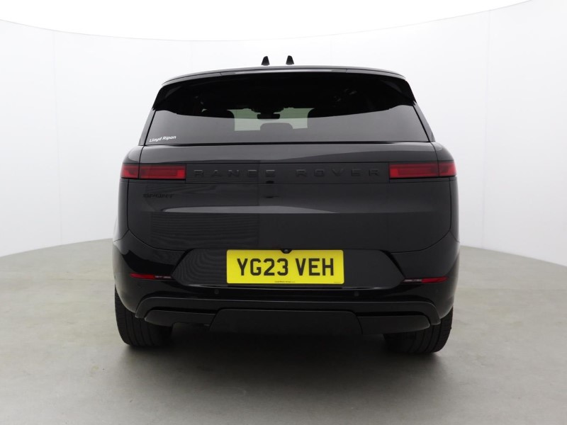 2023 (23) LAND ROVER RANGE ROVER SPORT 3.0 D300 Dynamic SE 5dr Auto 5301083