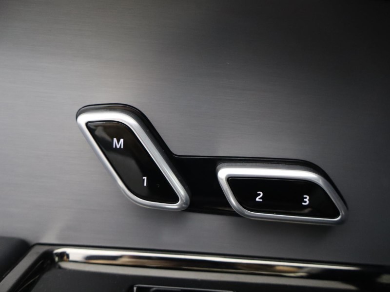 2023 (23) LAND ROVER RANGE ROVER SPORT 3.0 D300 Dynamic SE 5dr Auto 5301094