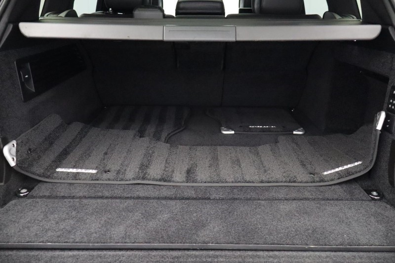 2021 (21) LAND ROVER RANGE ROVER 5.0 P565 SVAutobiography Dynamic Black 4dr Auto 5310599