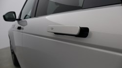 2023 (23) LAND ROVER RANGE ROVER EVOQUE 1.5 P300e R-Dynamic HSE 5dr Auto 5296581