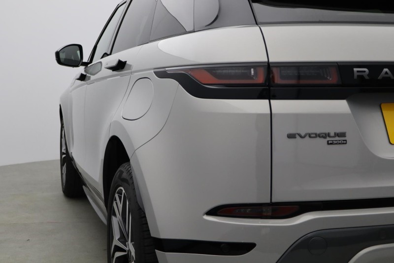 2023 (23) LAND ROVER RANGE ROVER EVOQUE 1.5 P300e R-Dynamic HSE 5dr Auto 5296571