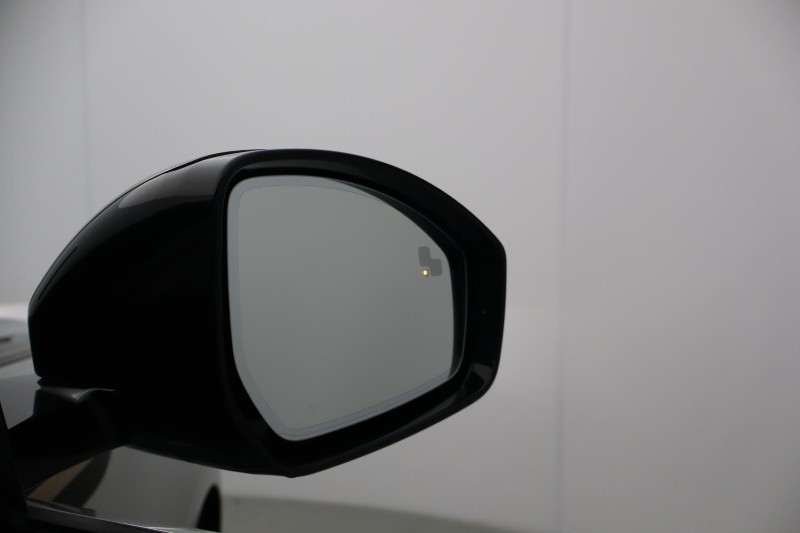 2023 (23) LAND ROVER RANGE ROVER EVOQUE 1.5 P300e R-Dynamic HSE 5dr Auto 5296607