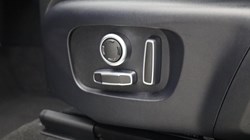 2021 (21) LAND ROVER RANGE ROVER EVOQUE 2.0 D165 R-Dynamic S 5dr 2WD 5338213