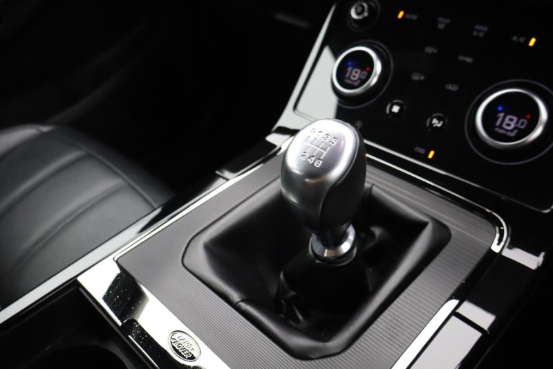 2021 (21) LAND ROVER RANGE ROVER EVOQUE 2.0 D165 R-Dynamic S 5dr 2WD 5338257