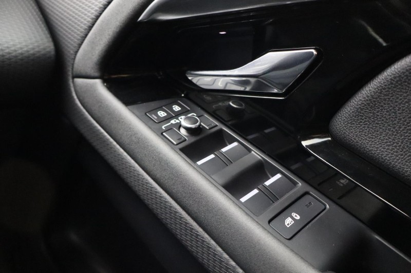 2021 (21) LAND ROVER RANGE ROVER EVOQUE 2.0 D165 R-Dynamic S 5dr 2WD 5338261