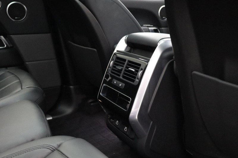 2022 (22) LAND ROVER RANGE ROVER SPORT 3.0 D250 HSE Silver 5dr Auto 5327744