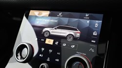 2022 (22) LAND ROVER RANGE ROVER VELAR 2.0 D200 Edition 5dr Auto 5304577