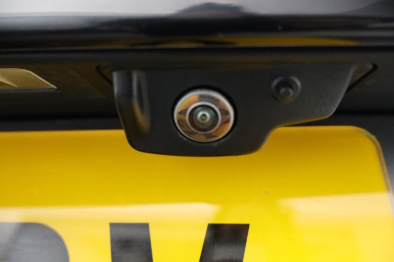 2022 (22) LAND ROVER RANGE ROVER VELAR 2.0 D200 Edition 5dr Auto 5304550