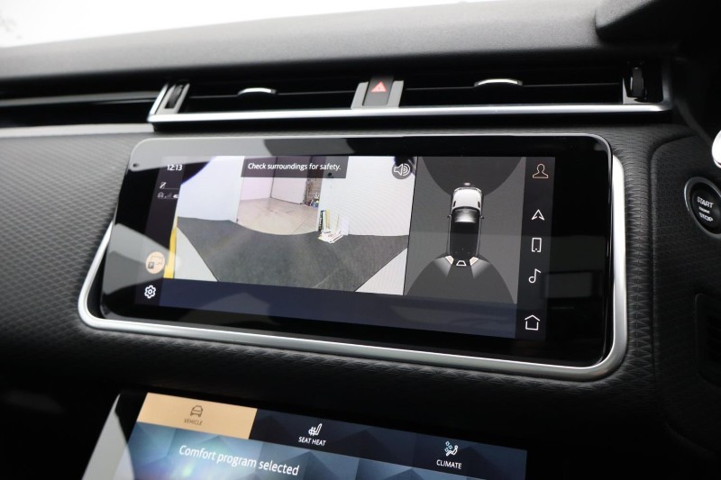 2022 (22) LAND ROVER RANGE ROVER VELAR 2.0 D200 Edition 5dr Auto 5304572