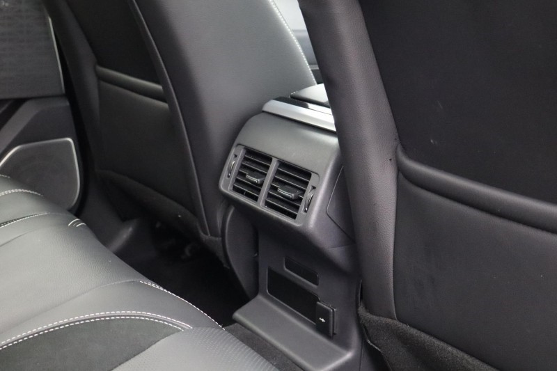 2022 (22) LAND ROVER RANGE ROVER VELAR 2.0 D200 Edition 5dr Auto 5304565