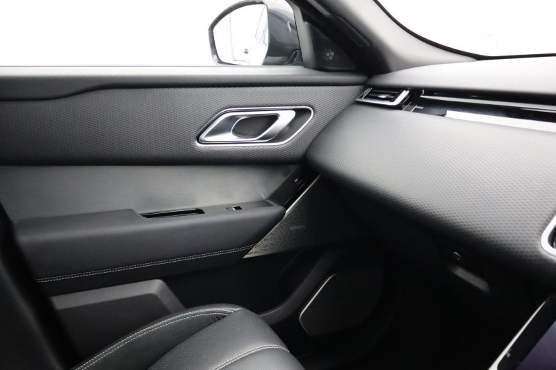 2022 (22) LAND ROVER RANGE ROVER VELAR 2.0 D200 Edition 5dr Auto 5304583