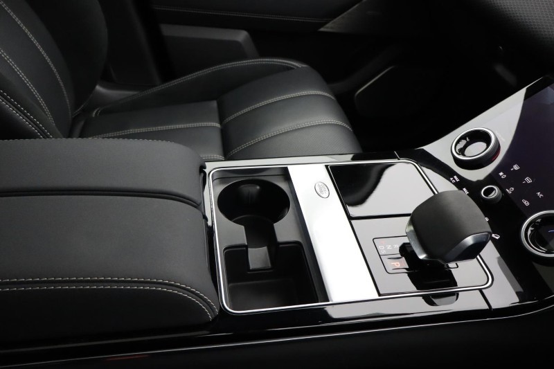 2022 (22) LAND ROVER RANGE ROVER VELAR 2.0 D200 Edition 5dr Auto 5304585