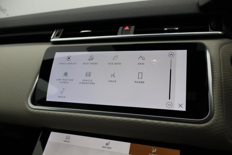 2022 (22) LAND ROVER RANGE ROVER VELAR 2.0 D200 R-Dynamic SE 5dr Auto 5311115