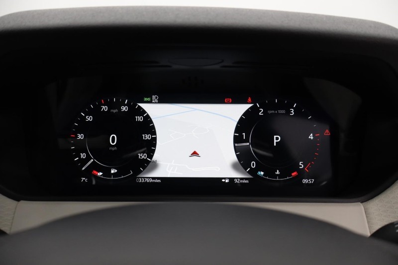 2022 (22) LAND ROVER RANGE ROVER VELAR 2.0 D200 R-Dynamic SE 5dr Auto 5311121