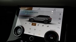 2022 (22) LAND ROVER RANGE ROVER VELAR 2.0 D200 R-Dynamic SE 5dr Auto 5311119