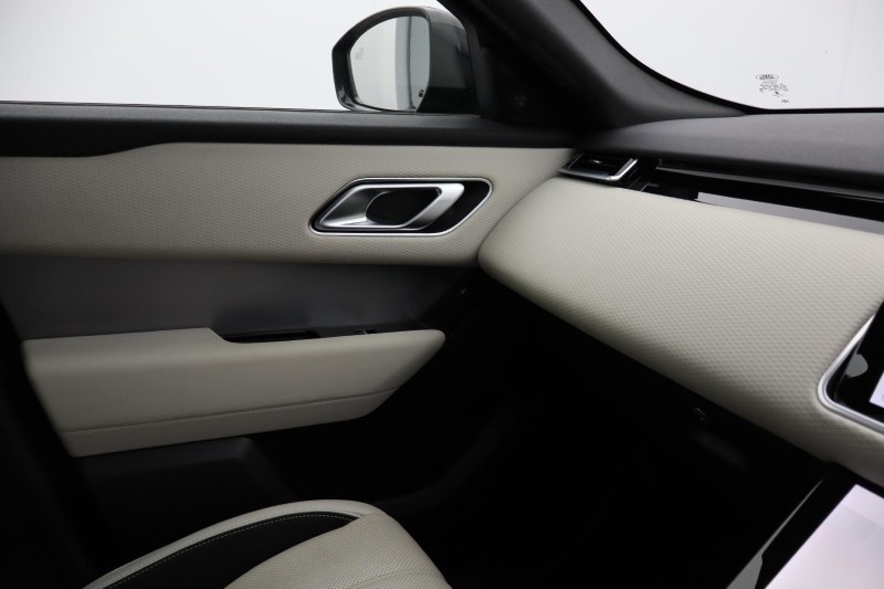 2022 (22) LAND ROVER RANGE ROVER VELAR 2.0 D200 R-Dynamic SE 5dr Auto 5311124