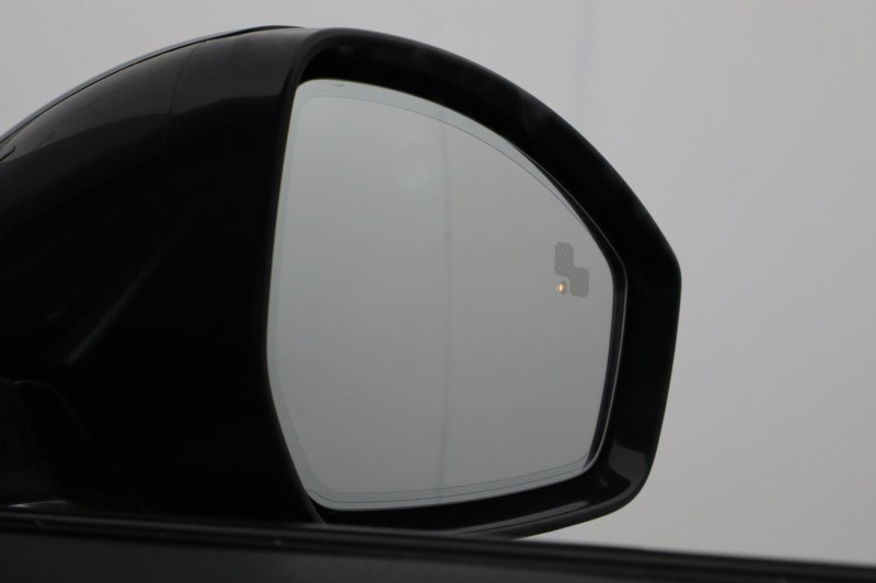 2022 (22) LAND ROVER RANGE ROVER VELAR 2.0 D200 Edition 5dr Auto 5310999